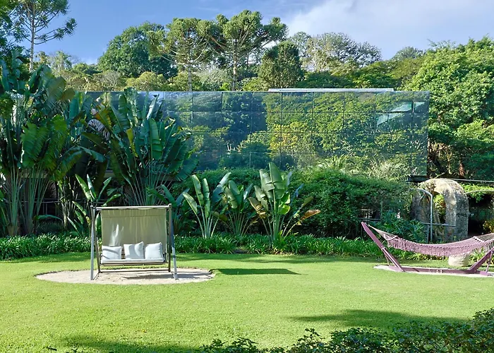 Unique Garden